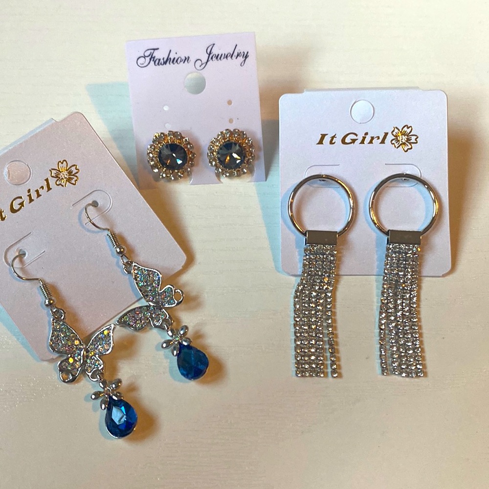 ✨NEW ✨ earring bundle
